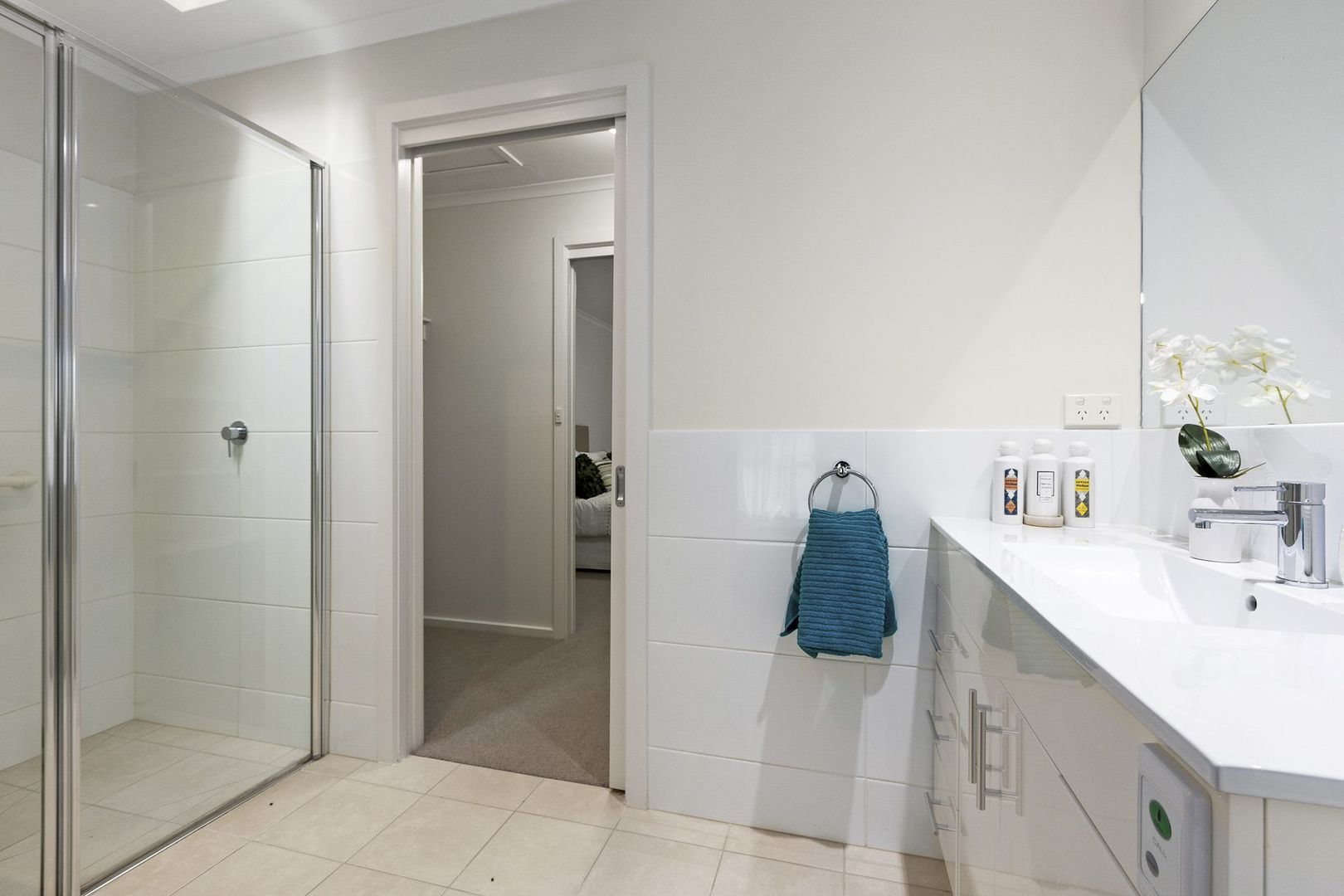 Room to Live, Inside and Out