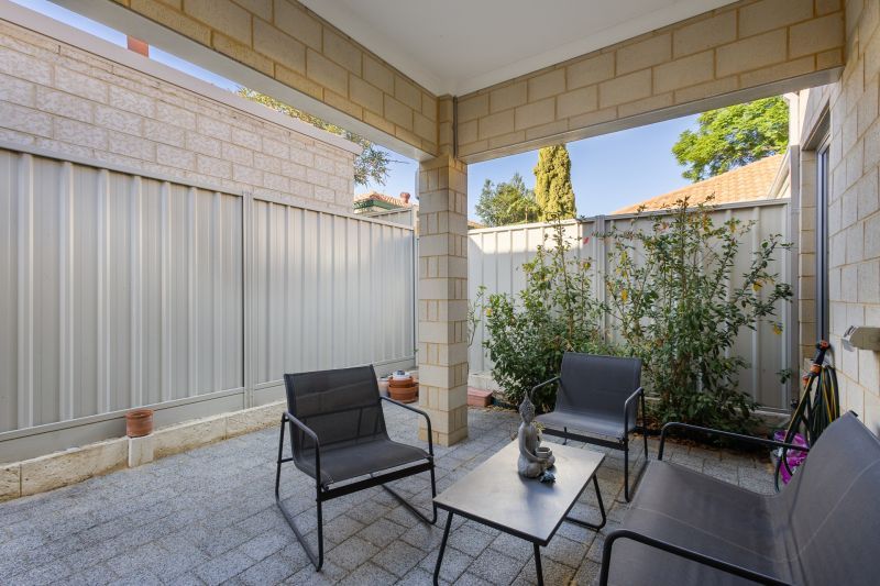 Spacious, Modern & Unparalleled Location!!