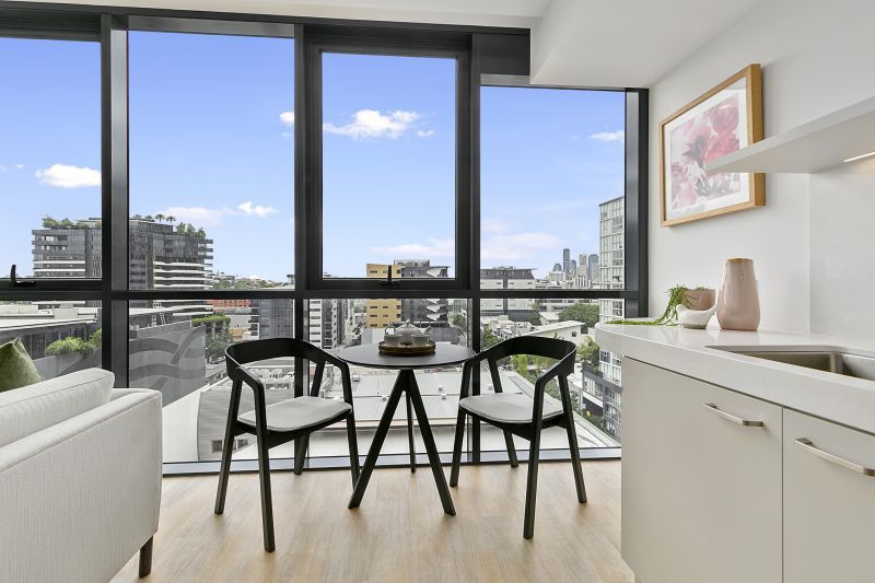 One-bedroom apartment in prime location