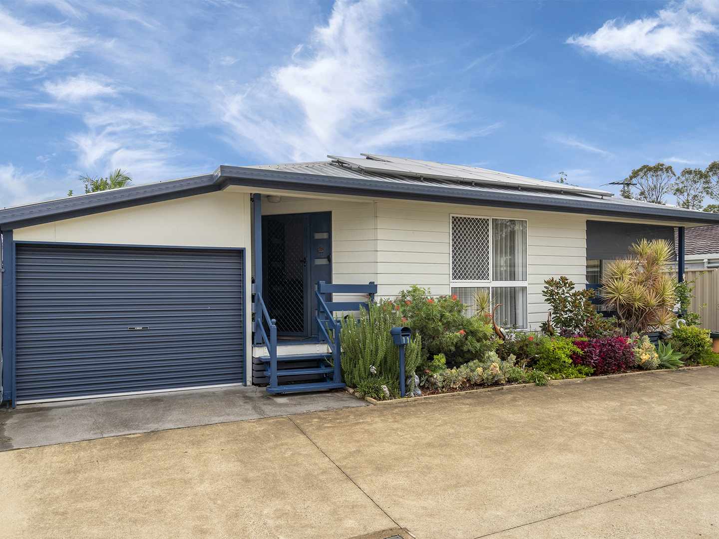 Stones throw to the clubhouse, now $395,000