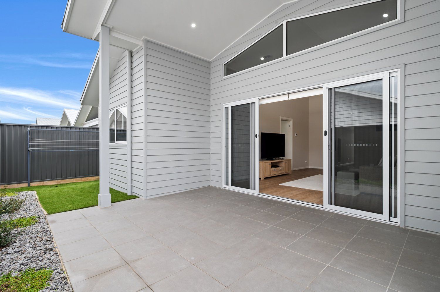 Relaxed Living with Style and Space!