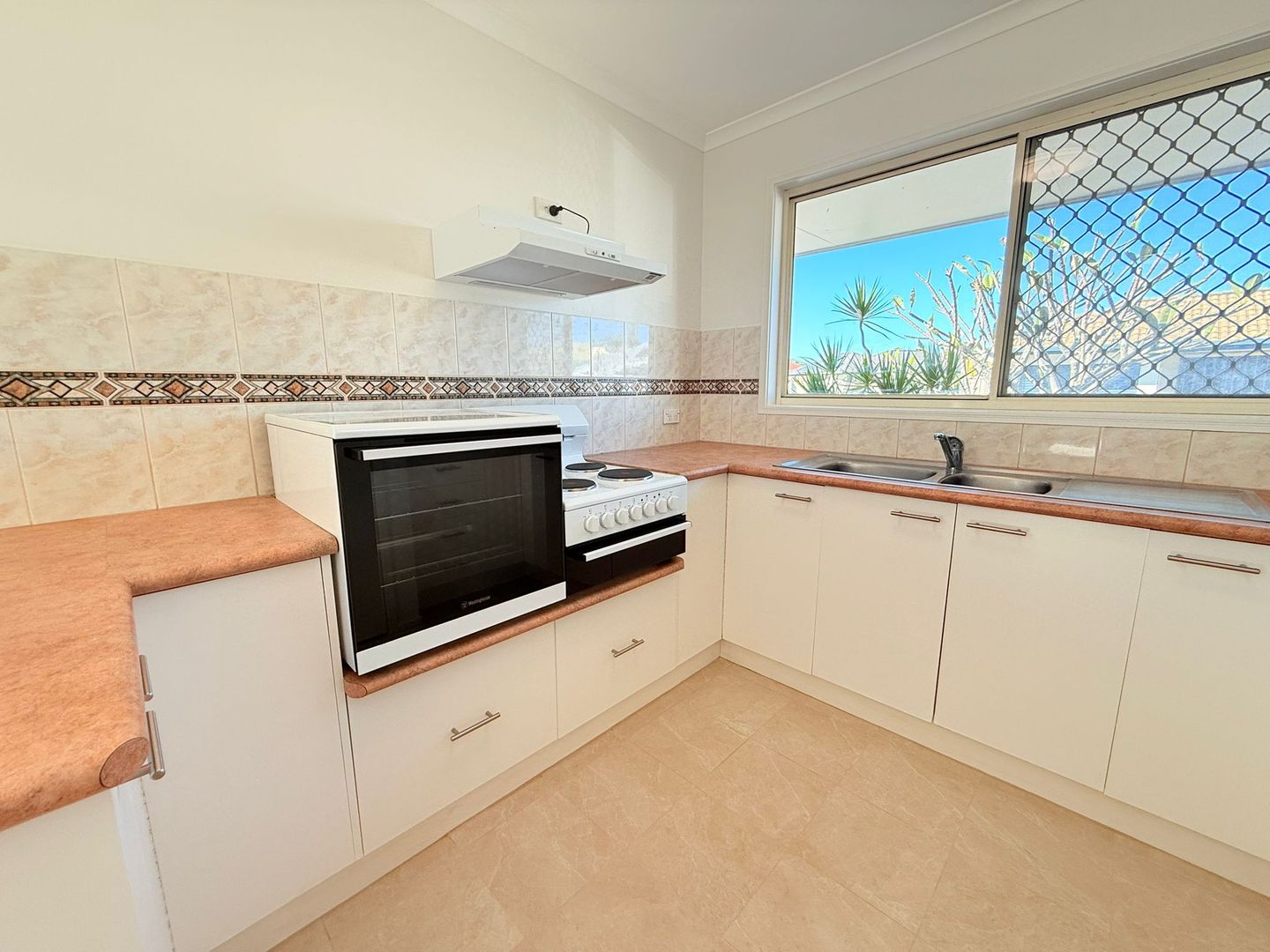 Ready to Move In .... Freshly renovated, comfortable 2 bedroom home