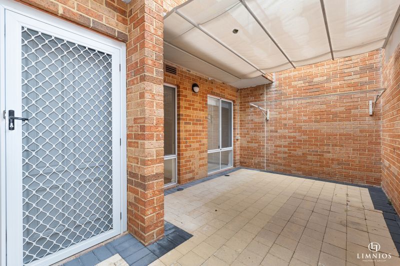 UNDER OFFER Surprisingly Spacious Courtyard Villa