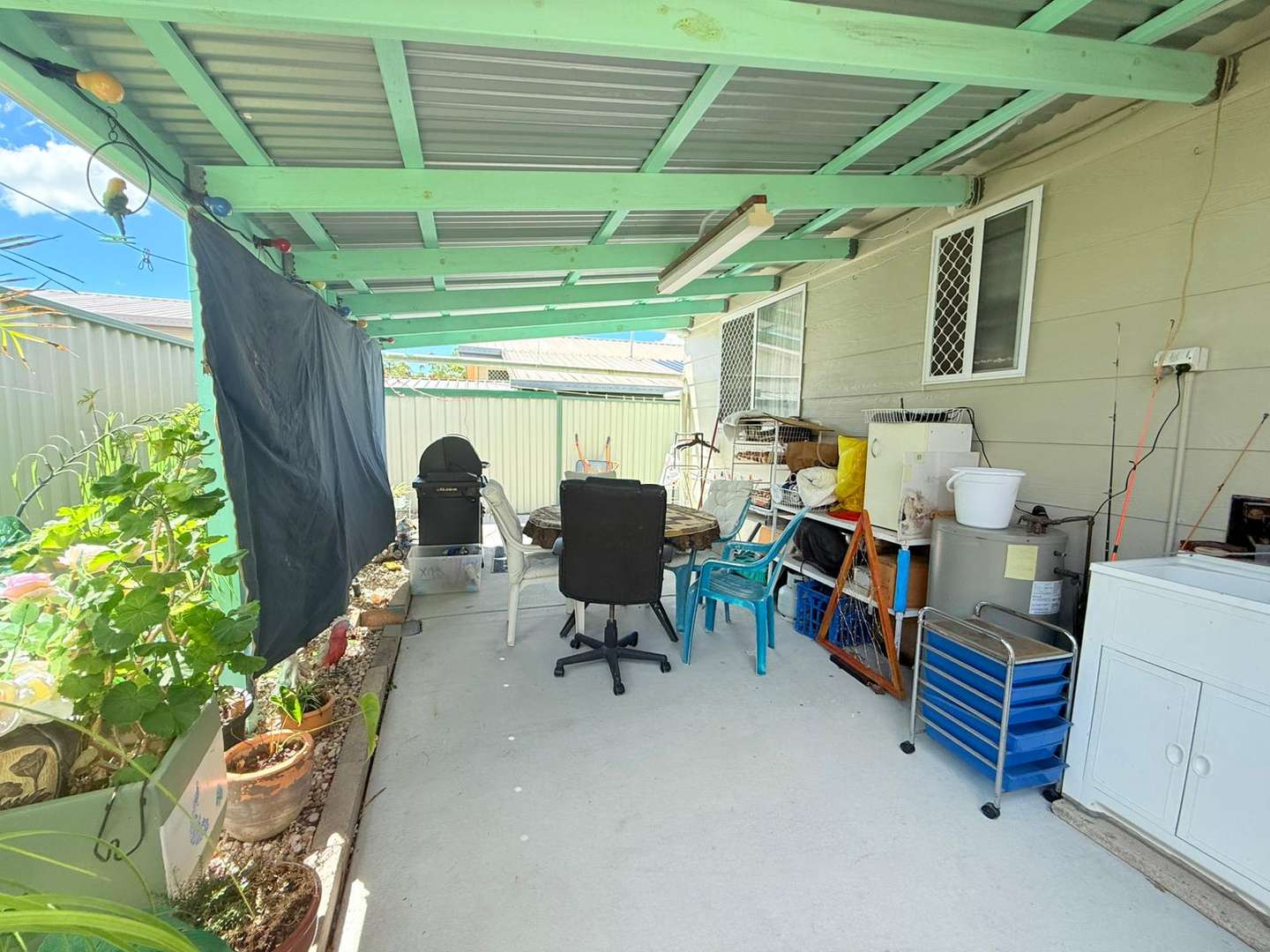 3 Bedroom Home in an Over 50's Living gated complex with Modern Facilities 