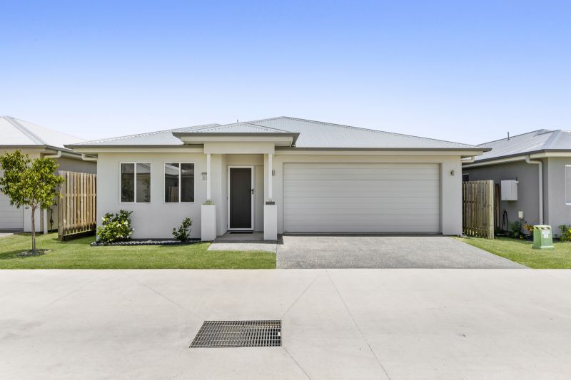 Well located 2-bedroom Home, close to Community Facilities