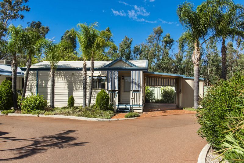 Riverside Gardens Estate - Site 27