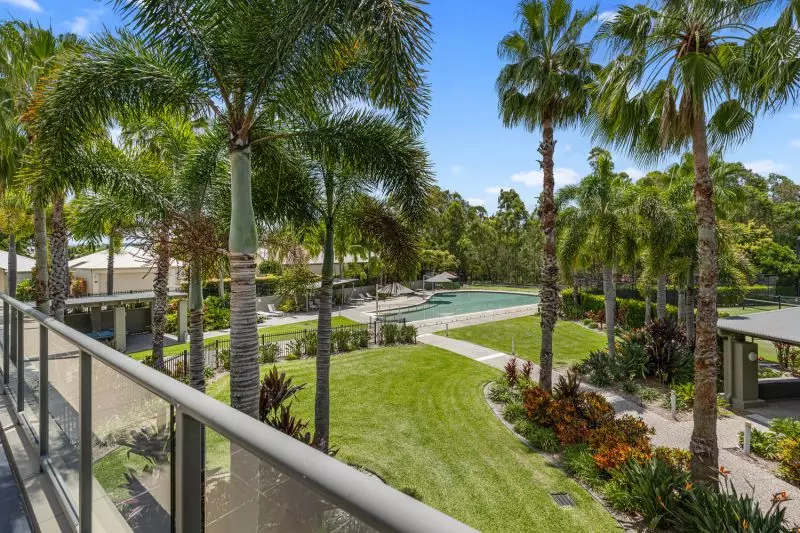 Tranquil Light-filled Lifestyle