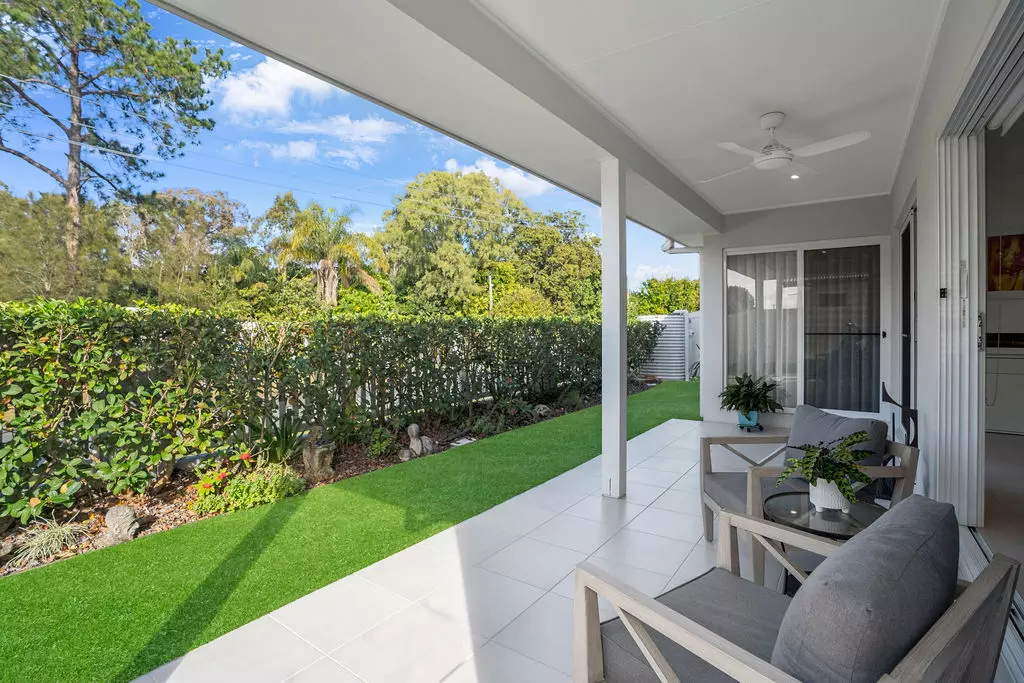 Palm Lake Resort Beachmere Bay