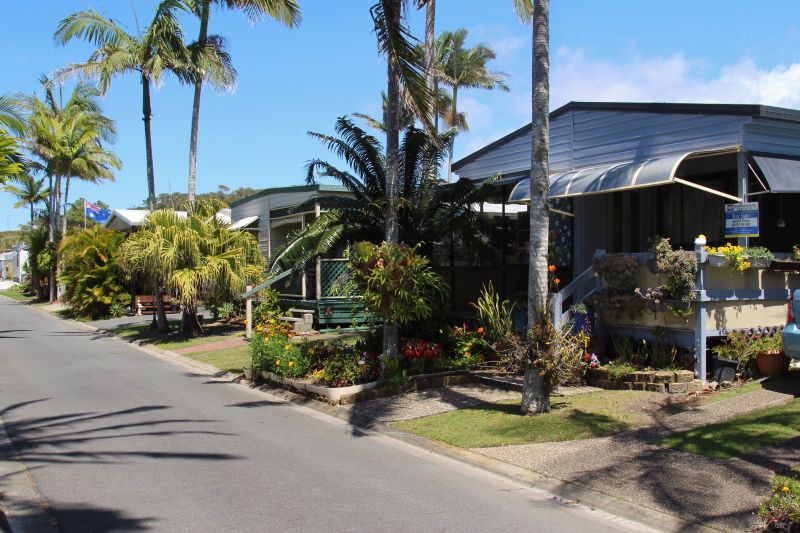 North Star Holiday Resort - Over 50's Residential Park