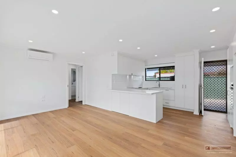 Fully Renovated Light filled 2-Bedroom Unit