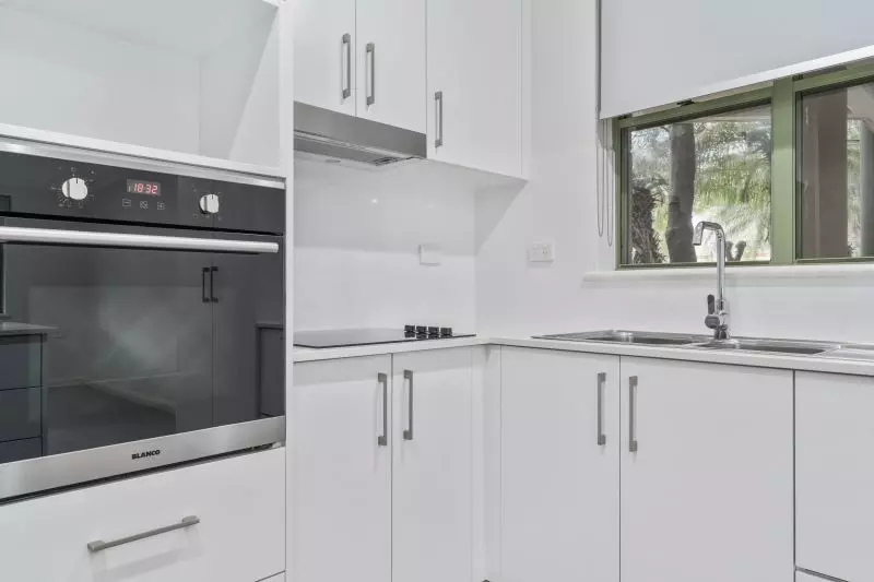 East facing ground level unit with access to the gardens