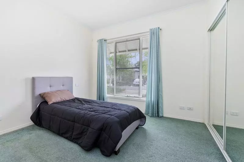 Charming Two-Bedroom Home with Beautiful Gardens