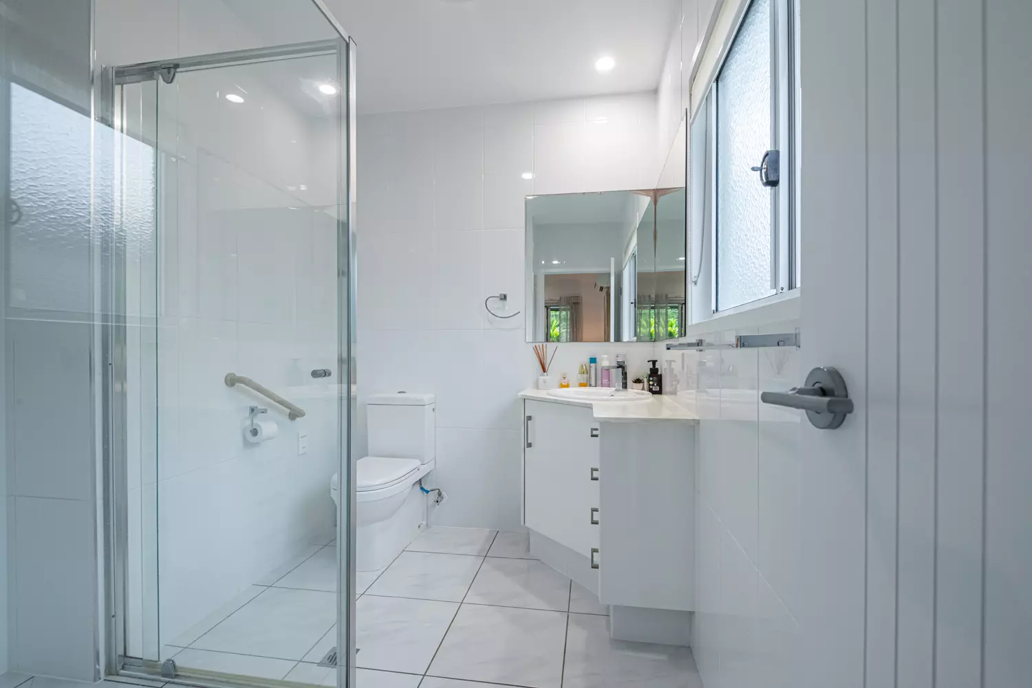 Comfort, Community & Convenience! 