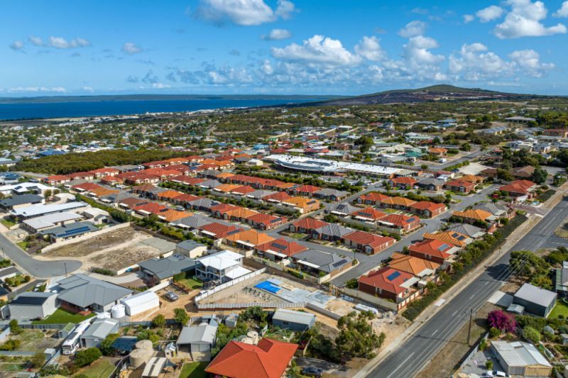 Set in a vibrant and gated community in beautiful Port Lincoln