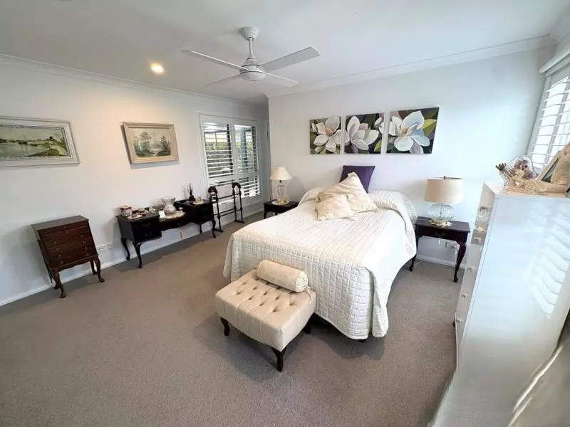 Prime Location Great Bush Outlook