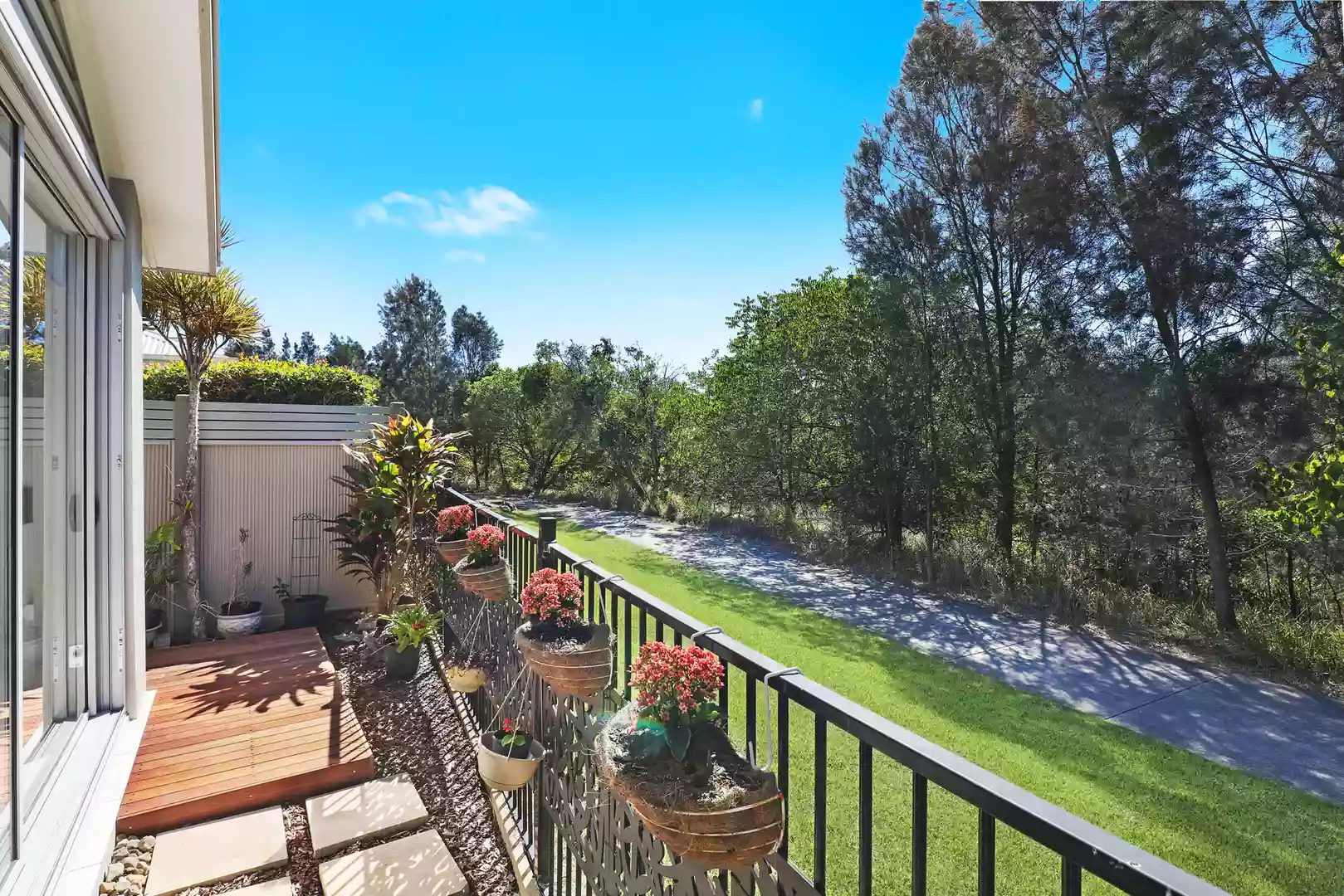 Effortless over 50's Living in Halcyon Landing - Villa 97