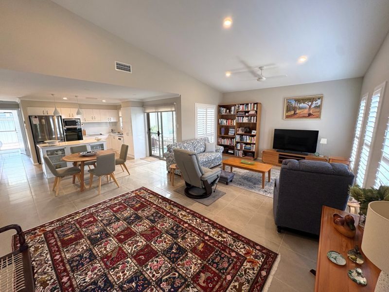 Great Corner Block with Views