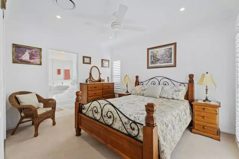 Site 82 - Established Heron