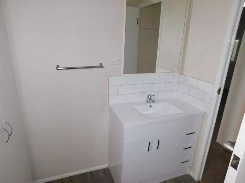 Site #206 (pre Loved) Bayway Village