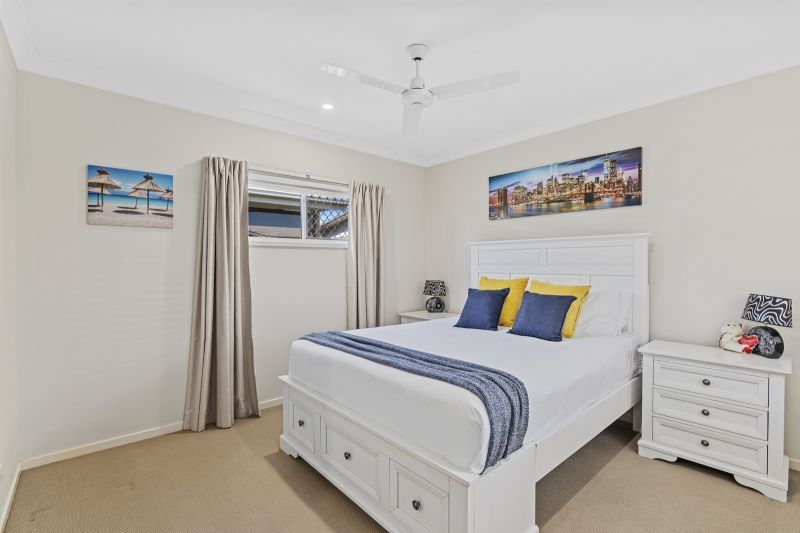 Modern Elegance in a Prime Location!