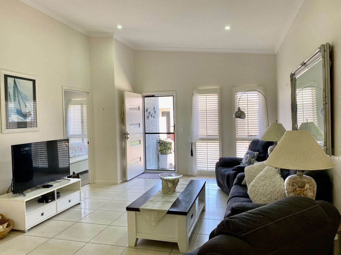 START LIVING THE LIFESTYLE