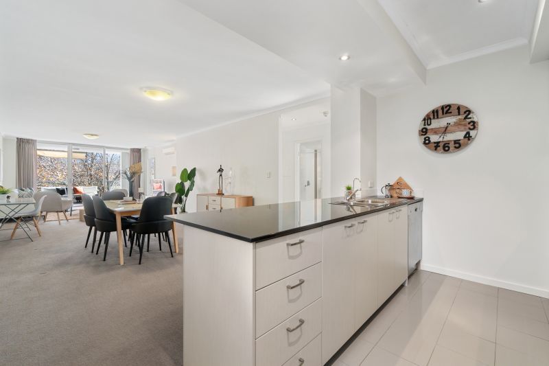 Contemporary Luxury Lifestyle!