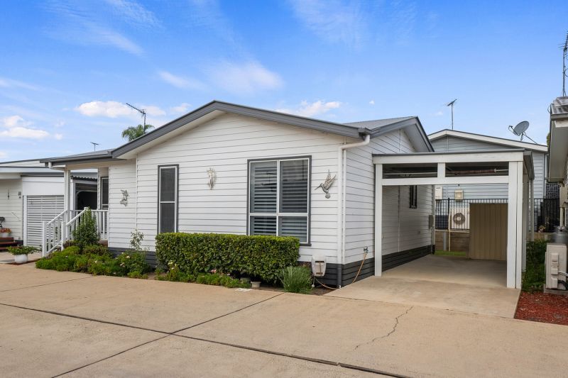 Easy, Community Living!