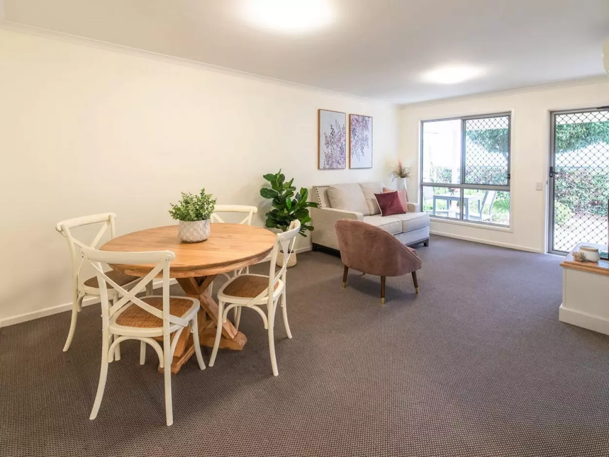 Oak Tree Retirement Village Boronia Heights - 2 Bed + 1 Bath Villa