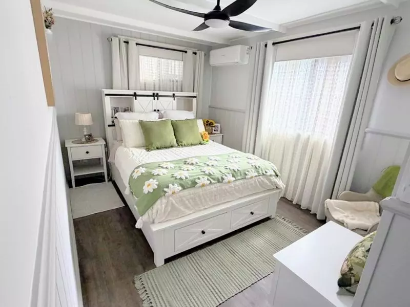 Modern & Perfect Balance of Space & Comfort