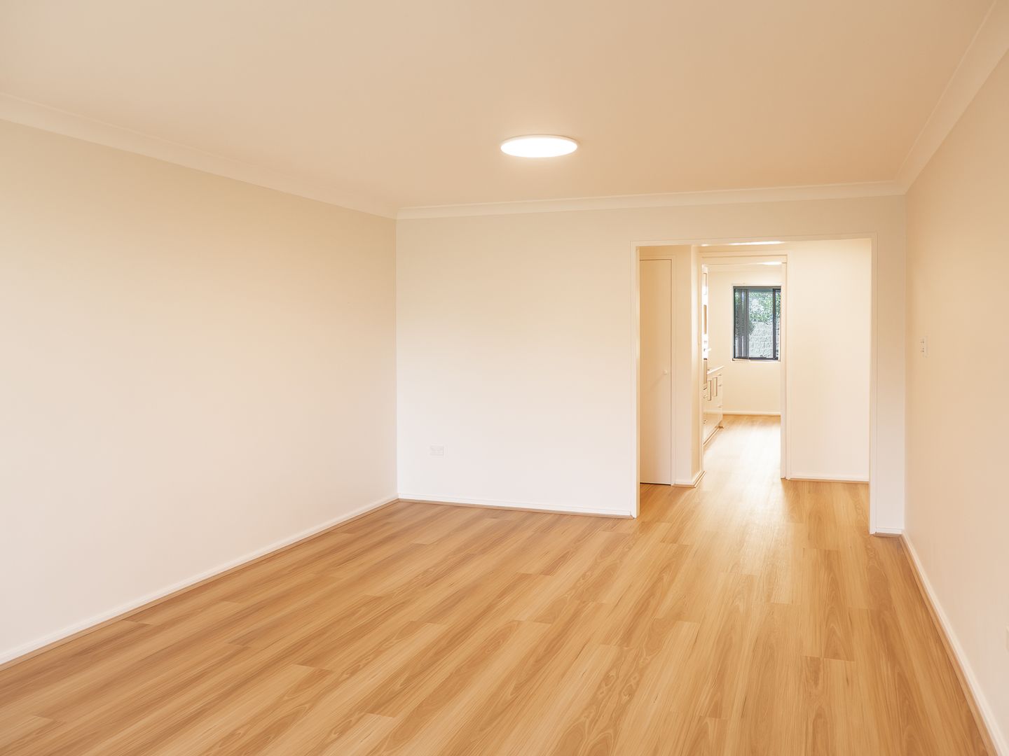 Spacious 2-bedroom apartment for over 65s