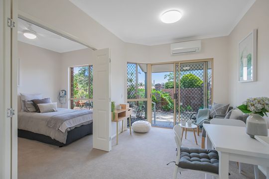 One-bedroom serviced apartment - Under refurbishment