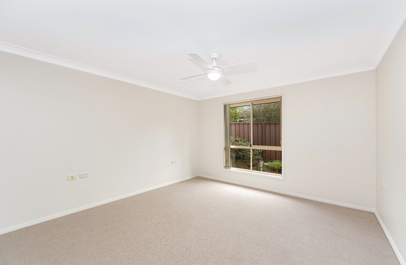 Spacious Open Plan Villa with Garage and Sunny Patio