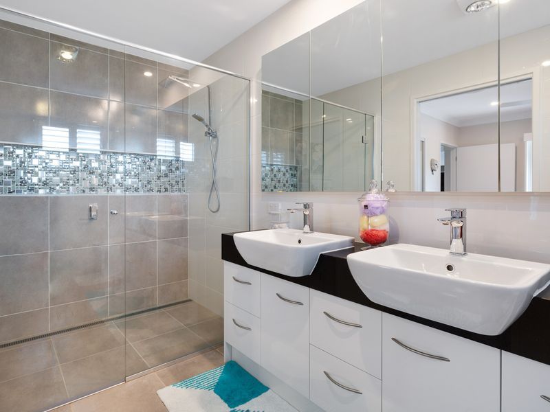 A Rare Position overlooking the Village Green