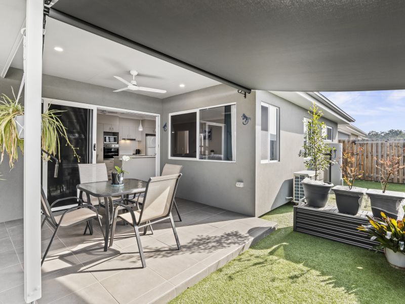 Stylish, Modern Home + Study