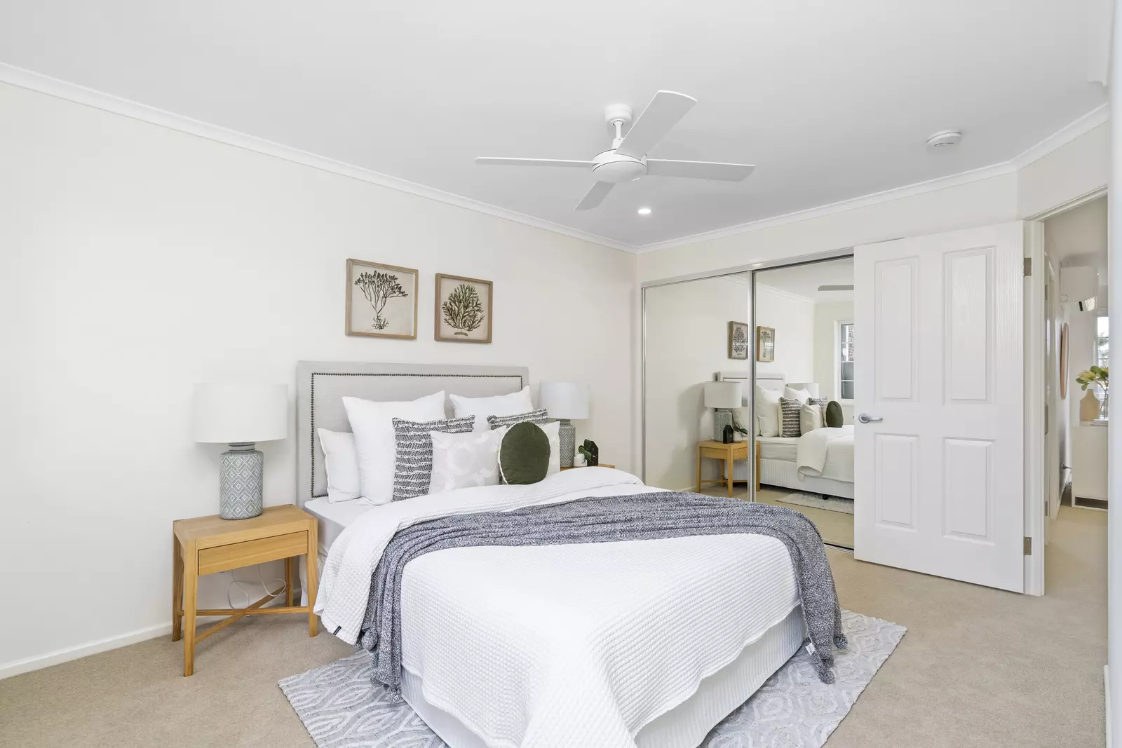 Discover strata-titled homes and a beautiful Albert River outlook