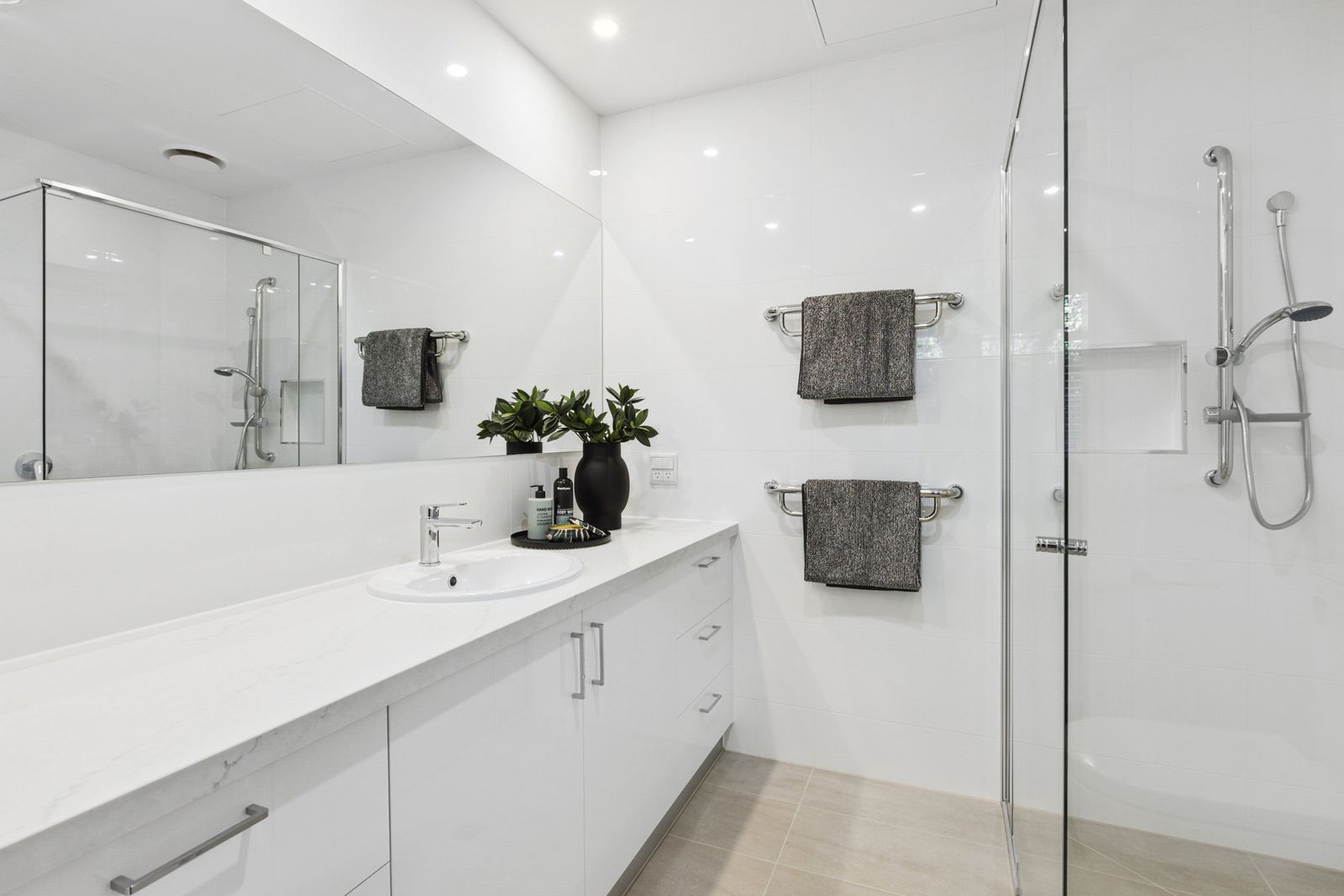 24/378 Cotham Road Kew, VIC 3101