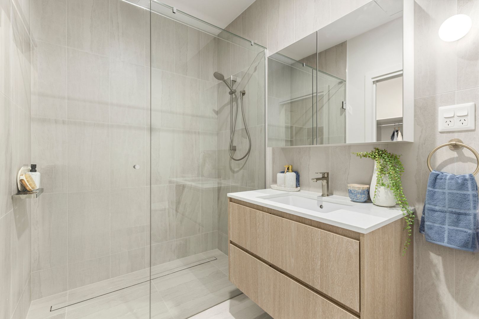 138/100 Station Street Burwood, VIC 3125