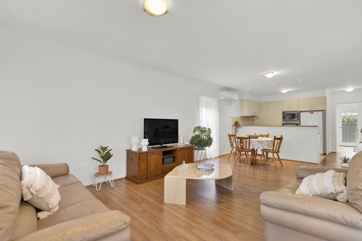 Lifestyle Communities Seasons - Comfort in the heart of the community