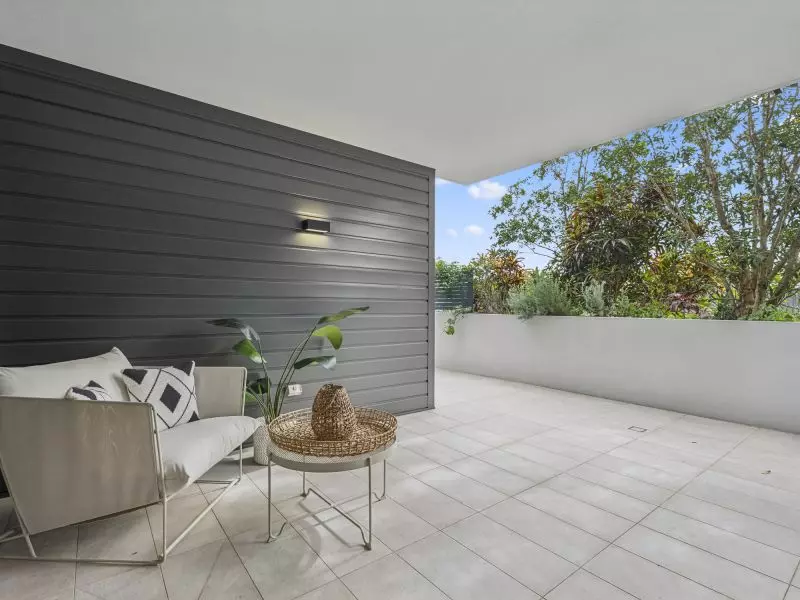Ground-floor two-bedroom apartment