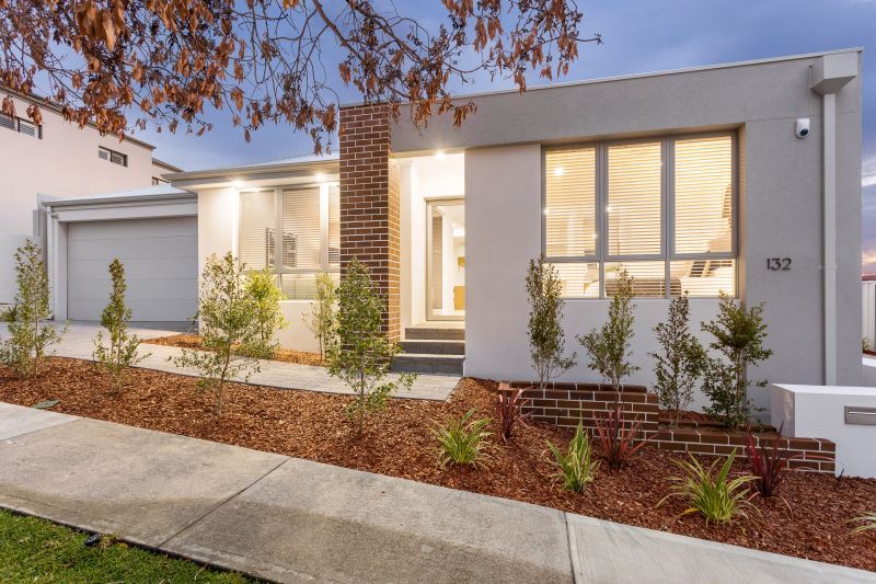 Brand New Luxury Villa!