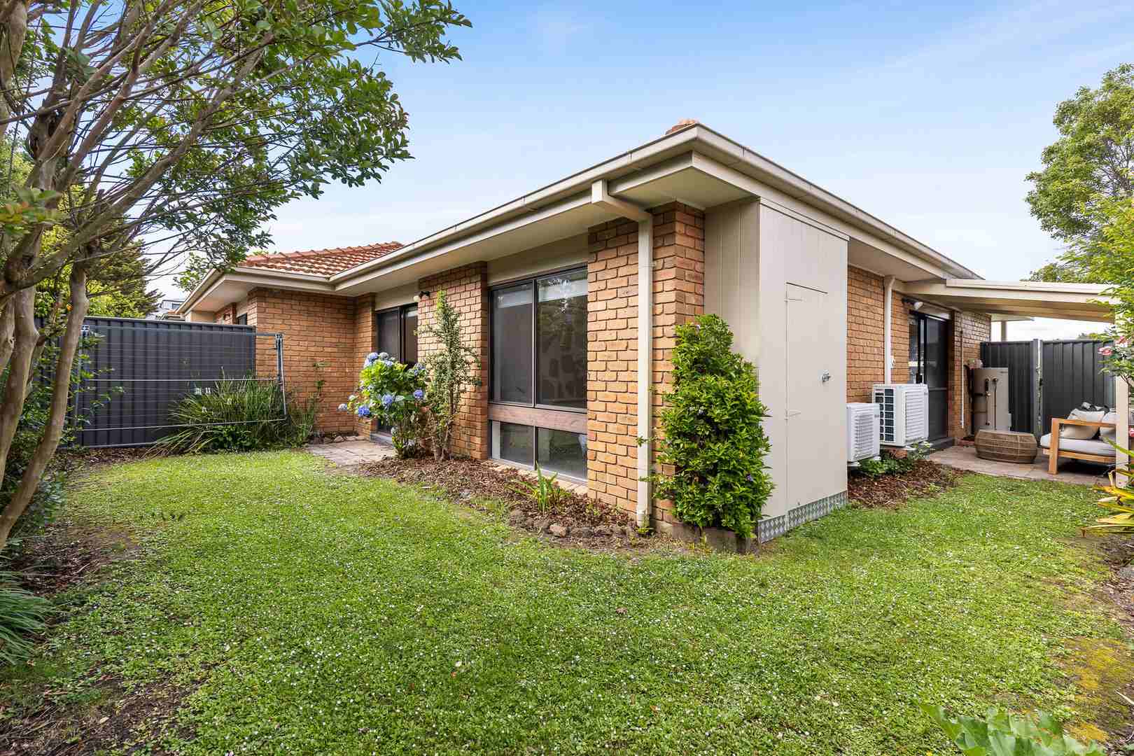 Unique two-bedroom villa close to community centre