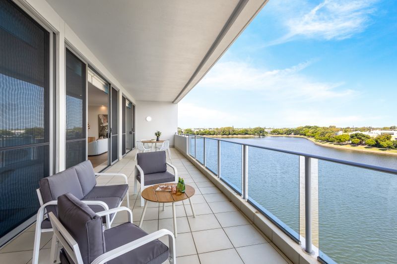 107 - The Emerald Penthouse