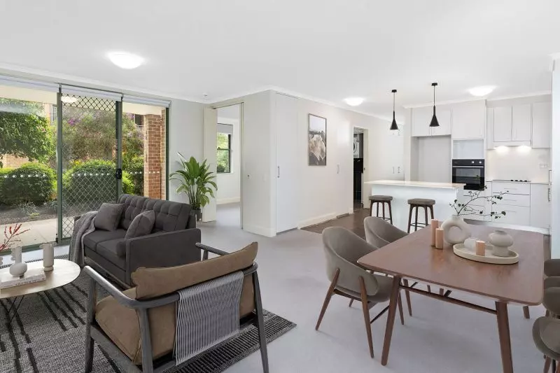 Stylishly refurbished garden style unit with level access throughout, close to all amenities