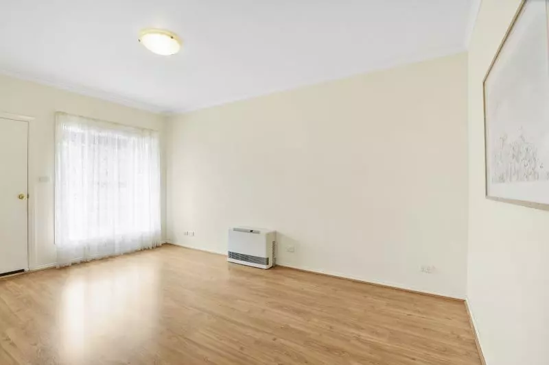 Bright Two Bedroom Home