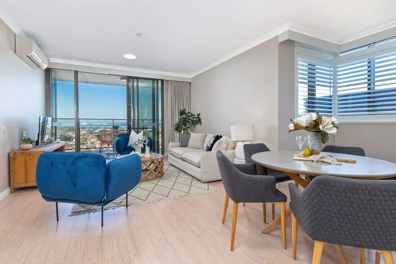 Superb Lifestyle Offering Stunning Bay Views - Deposit Taken