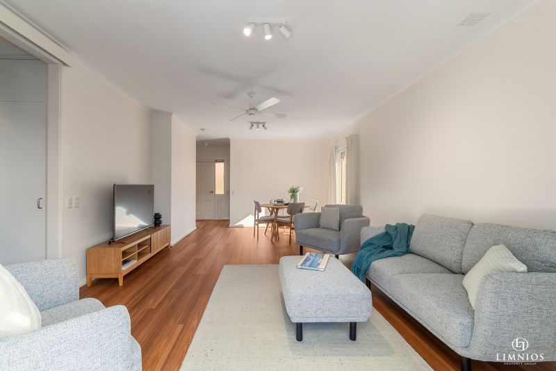 NOW UNDER OFFER.  Light and bright villa with contemporary features