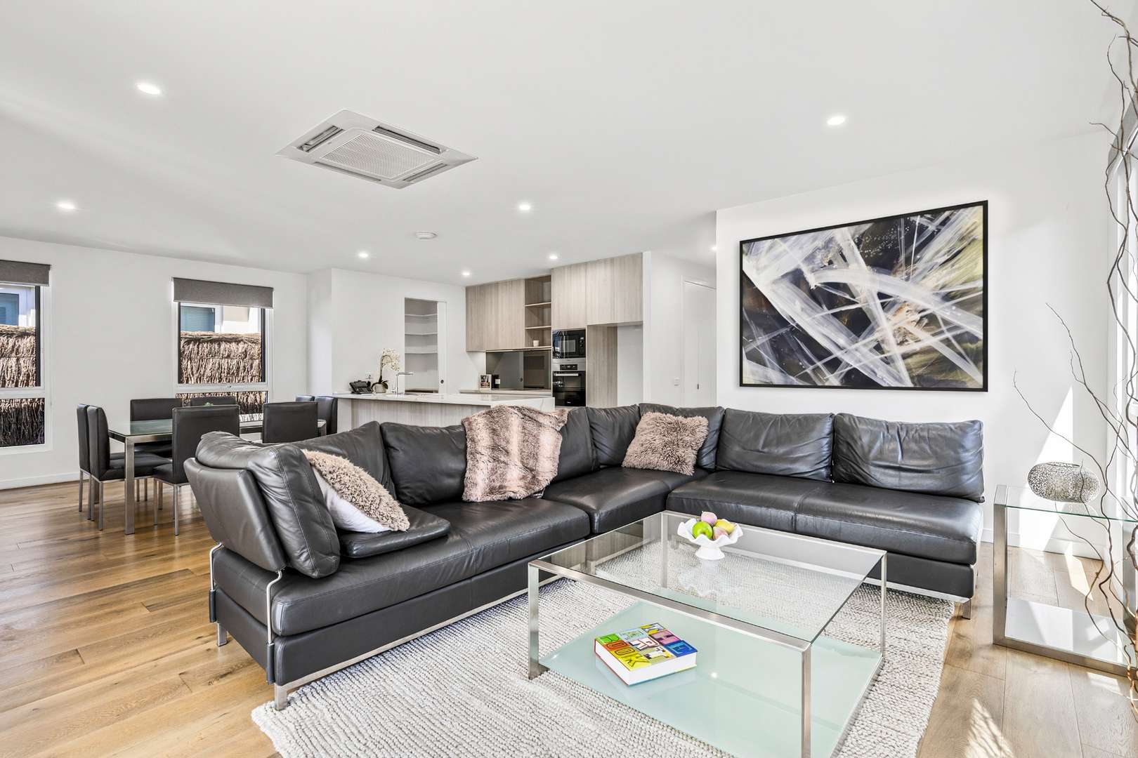 21 St Tropez Terrace - The Breeze Point Lonsdale