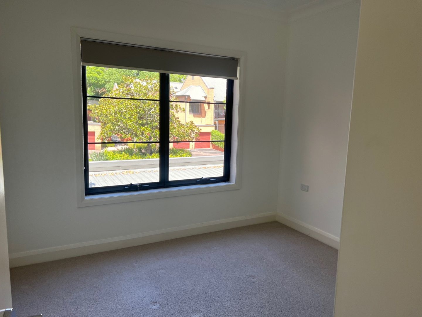 Apartment 6, 15 The Ridgeway, Lisarow