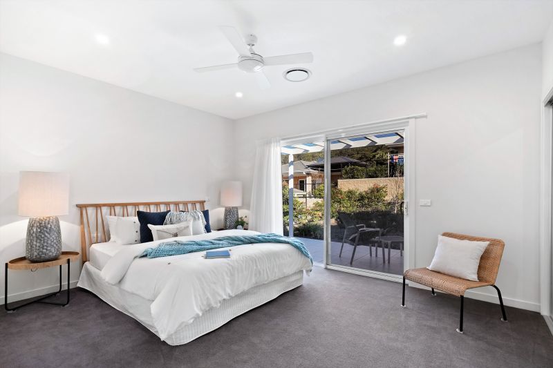 You will fall in love with both this spacious freestanding independent living villa and the lifestyle at Wood Glen Retirement Village.