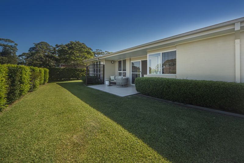 Spacious Coastal Villa with Room to Move